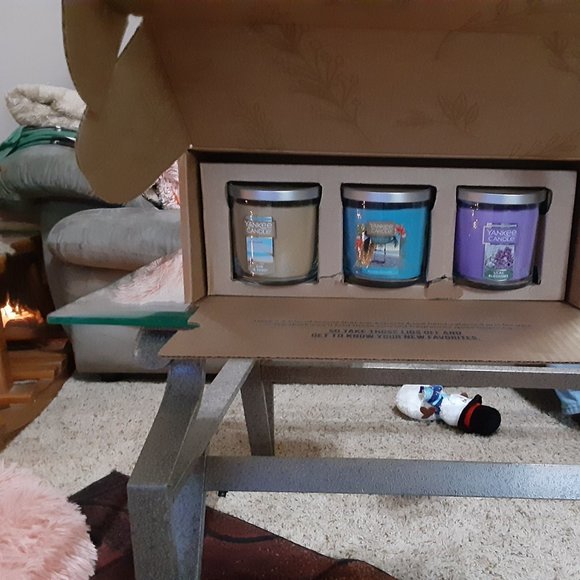 🔥YANKEE CANDLE THREE 4.3 OZ CANDLES - Picture 6 of 6
